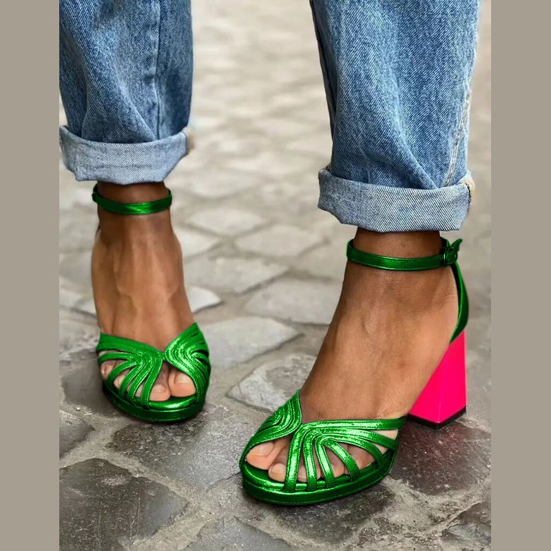 LUMA | Elegante Sandalo Metallico con Tacco Fluo per uno Stile Unico